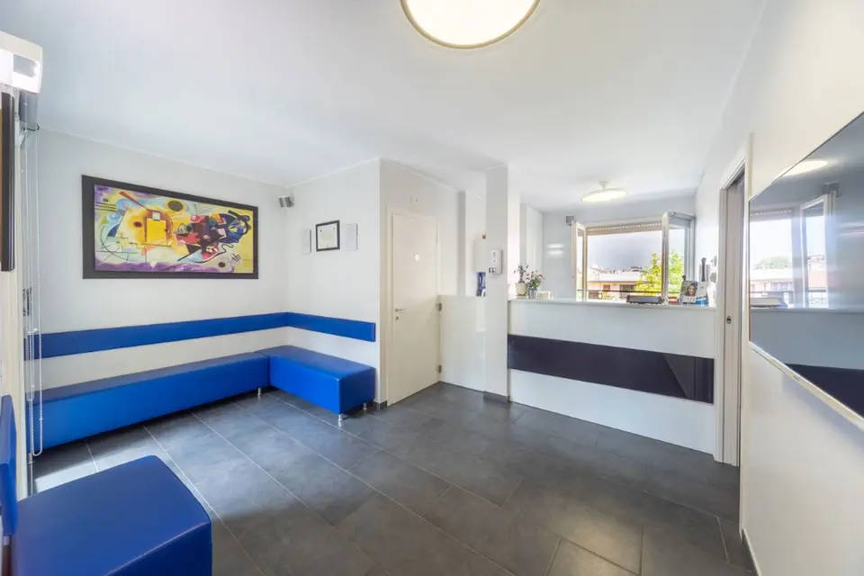 Ufficio in via Buonarotti,  52, Lissone (MB)