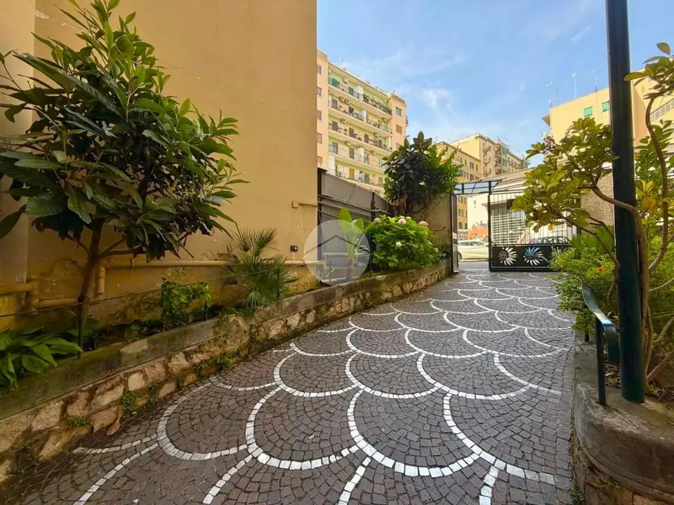 Trilocale in vendita a Napoli