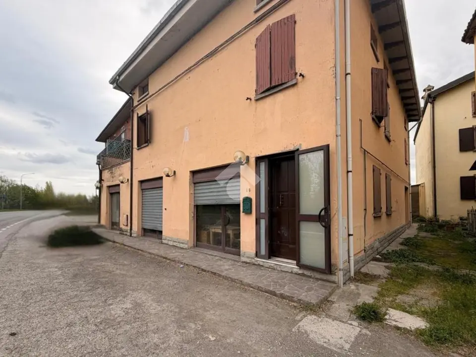 Palazzina in vendita a Budrio
