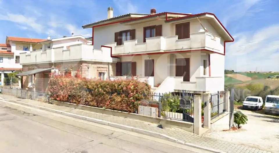 Appartamento in VIALE PAPA GIOVANNI XXIII 53, Pianella (PE)