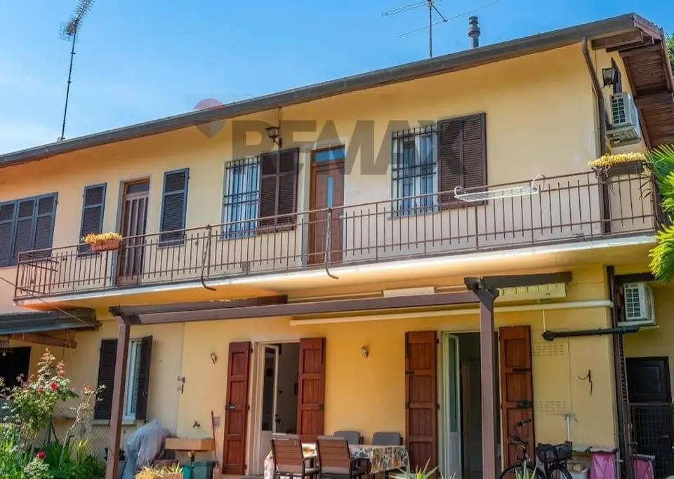 Appartamento in Vendita a Lesa