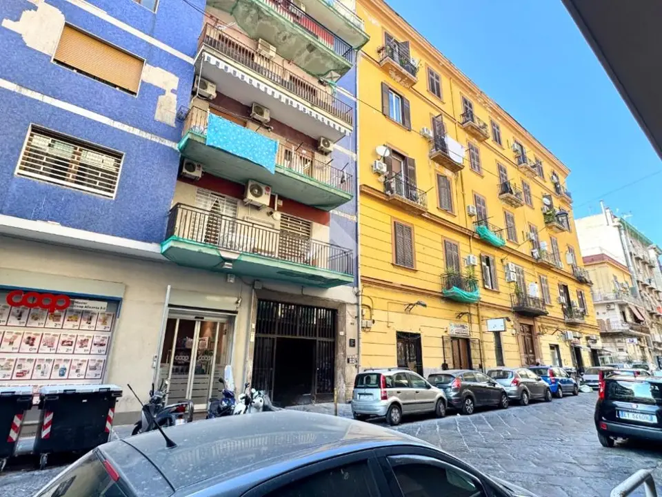 Trilocale in vendita a Napoli