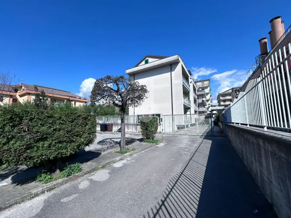 Box / posti auto in vendita a Fisciano