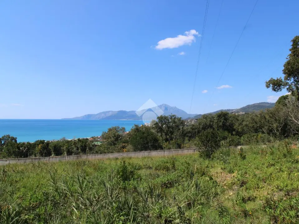 Ter. residenziale in vendita a Vibonati