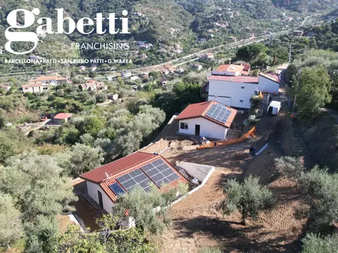 Casa Indipendente in CONTRADA RODA  SNC, Piraino (ME)