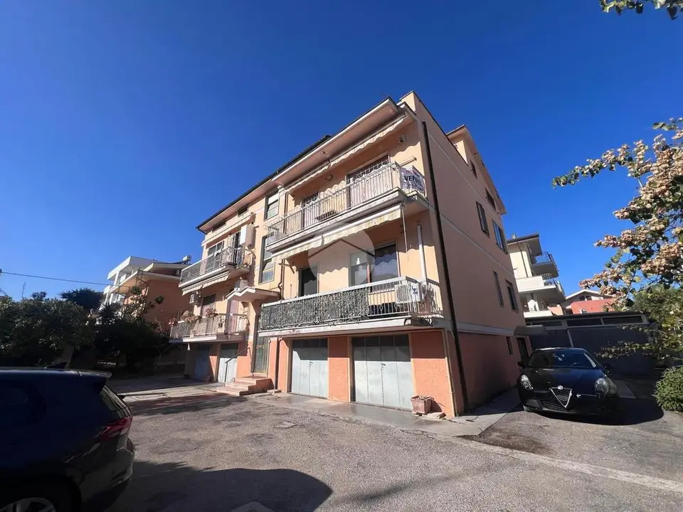 Trilocale in vendita a Pescara