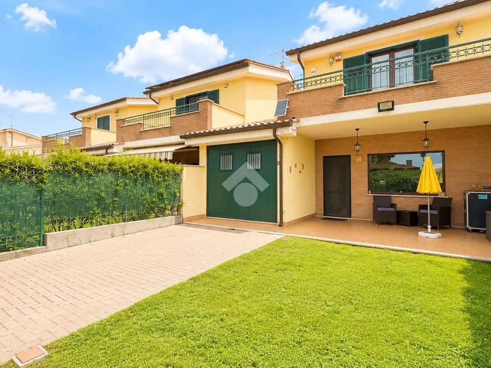 Villa a schiera in vendita a Anzio