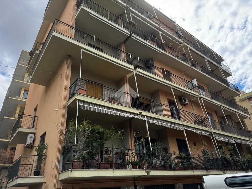 Quadrilocale in vendita a Reggio Di Calabria