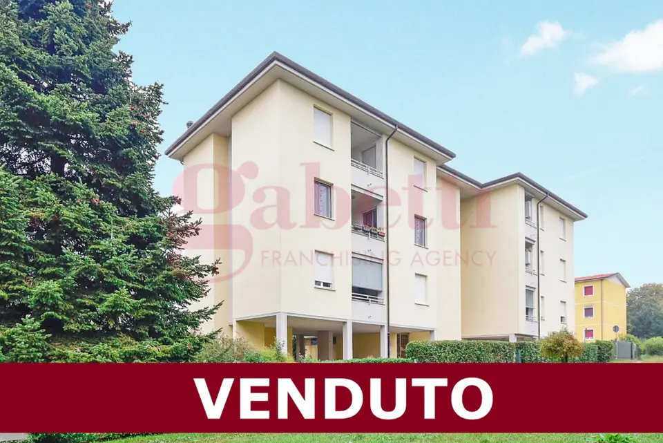 Appartamento in Via Giovanni XXIII ., Figino Serenza (CO)