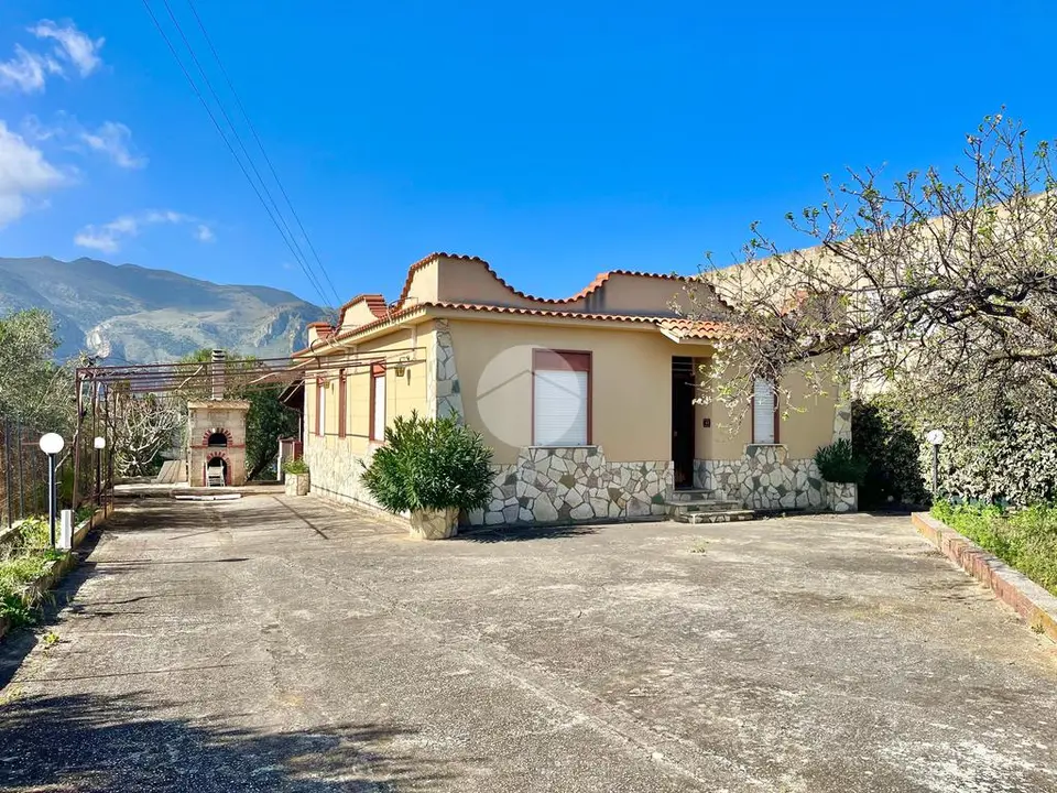 Villa singola in vendita a Alcamo