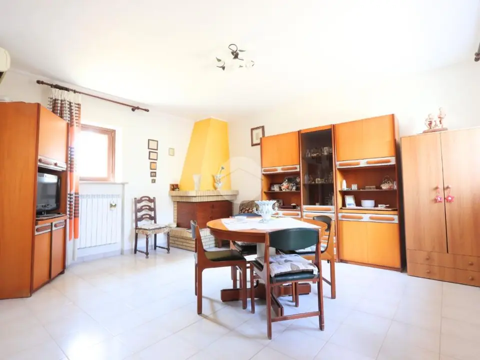 Casa semindipendente in vendita a Pescara