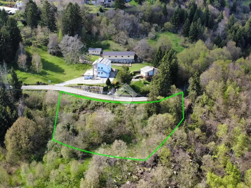 Ter. residenziale in vendita a Bosco Chiesanuova