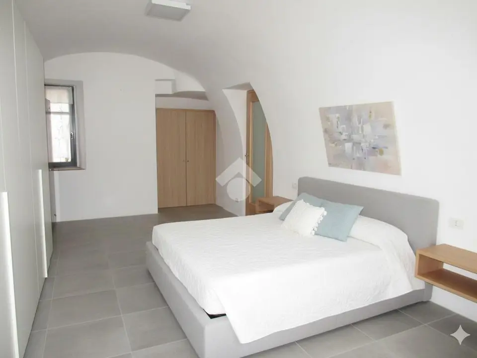 Casa semindipendente in vendita a Costa Volpino