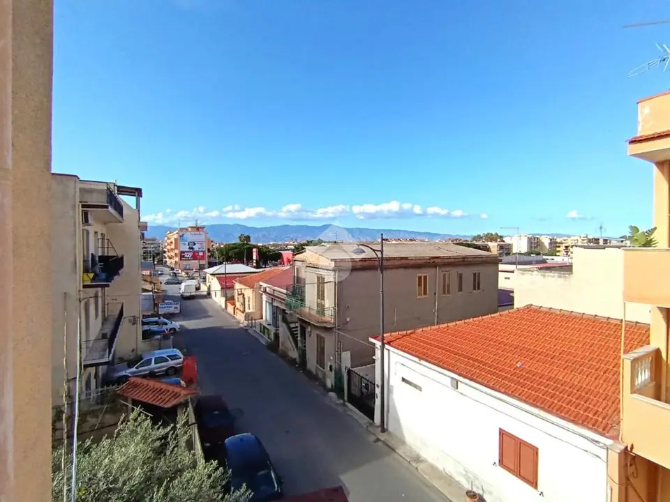 Quadrilocale in vendita a Reggio Di Calabria