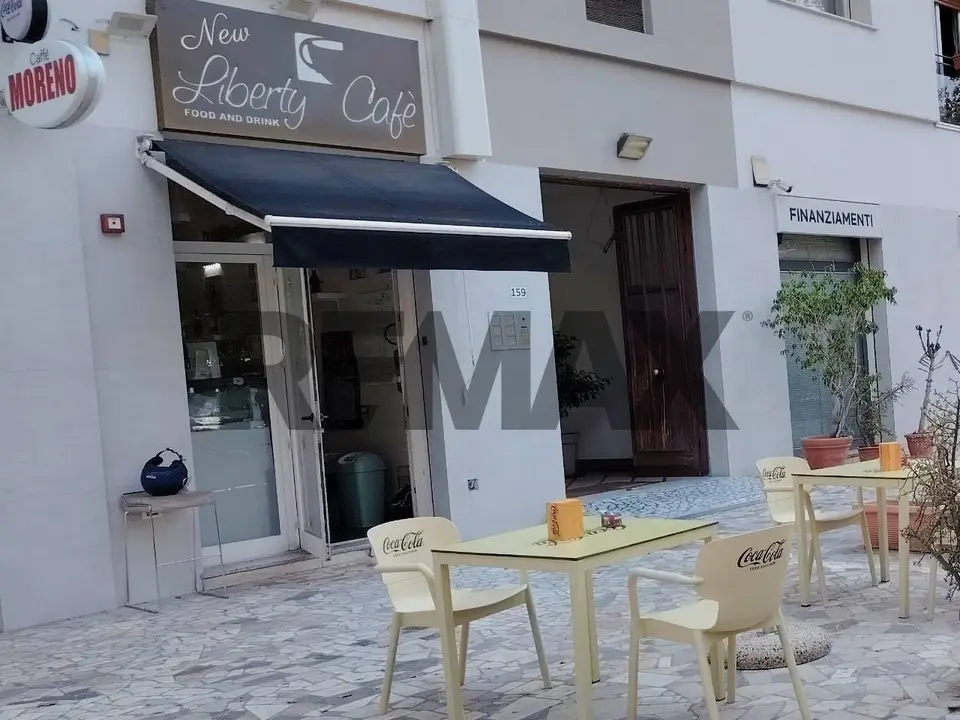 Locale Commerciale in Affitto a Palermo