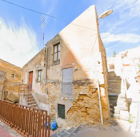Appartamento in traversa Ortolani 17, Agrigento (AG)
