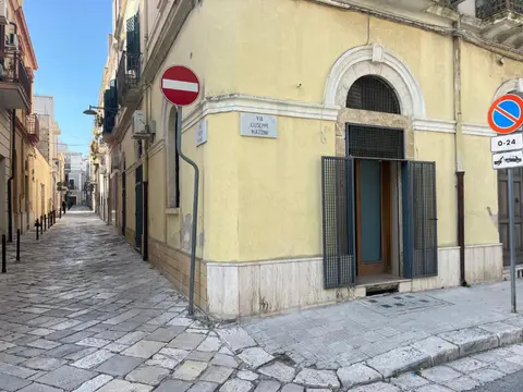 Ufficio in via mazzini 64, Brindisi (BR)