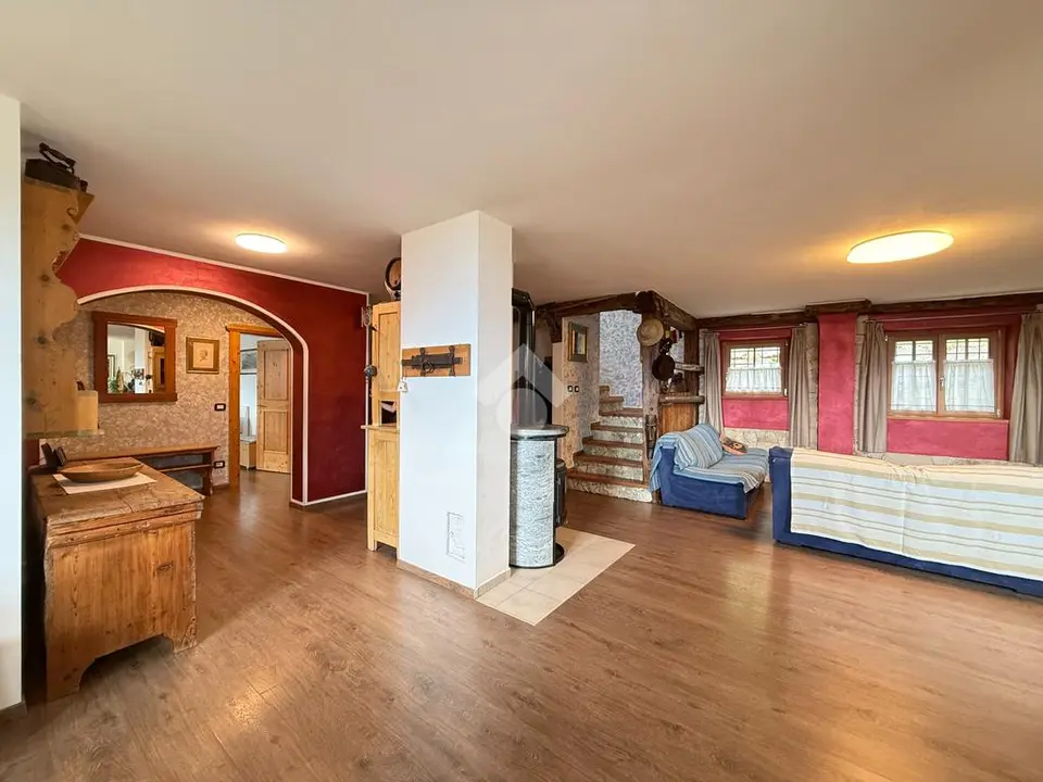 Casa indipendente in vendita a Frassilongo
