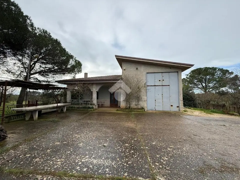 Villa singola in vendita a Santeramo In Colle