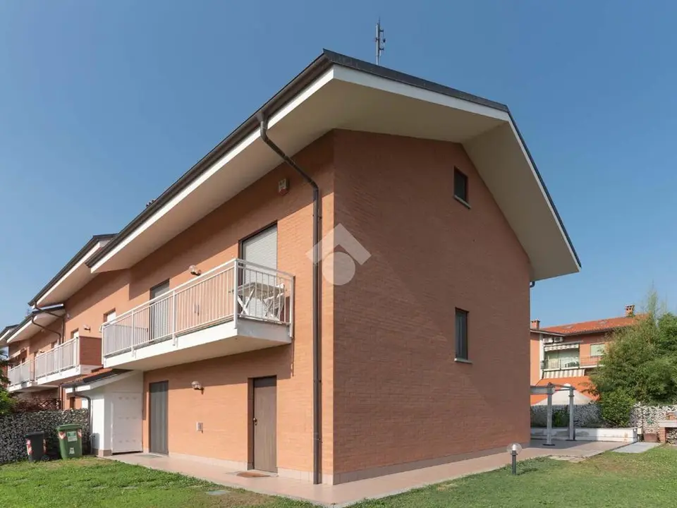 Villa a schiera in vendita a Nole