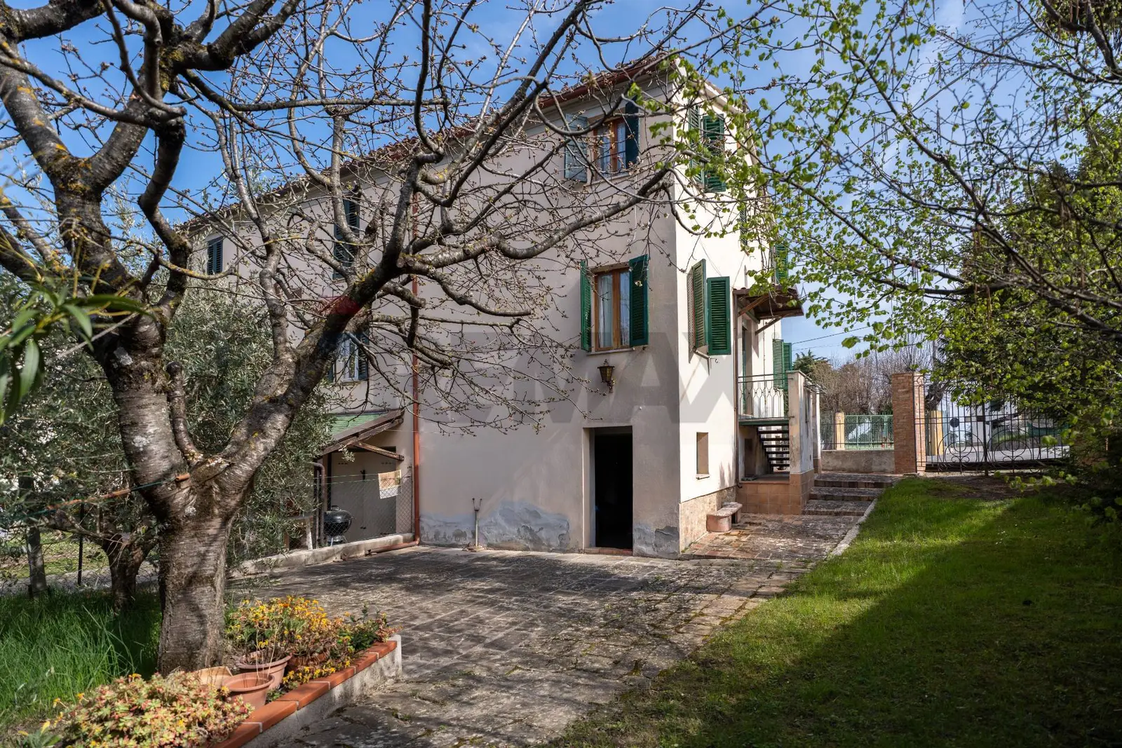 Casa Semindipendente in Vendita a Cupramontana