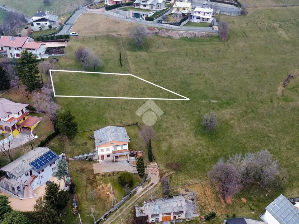 Ter. residenziale in vendita a Bosco Chiesanuova