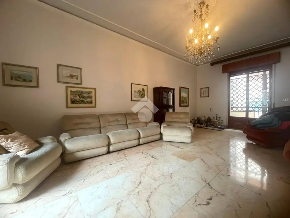 Quadrilocale in vendita a Reggio Di Calabria