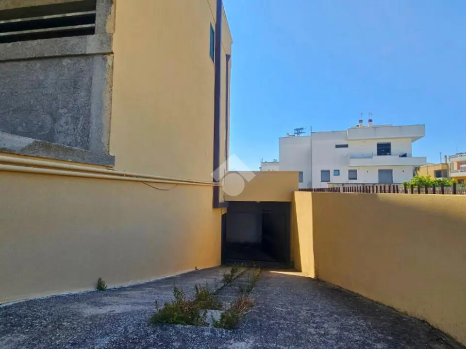 Box / posti auto in vendita a Nardò