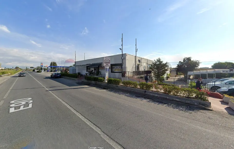 Attività  Commerciale in Vendita a Corigliano-Rossano