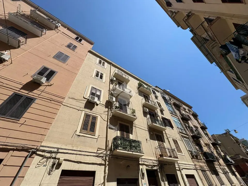 Quadrilocale in affitto a Palermo