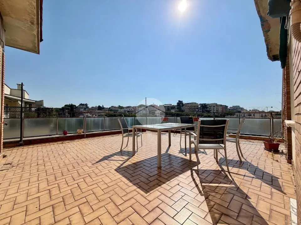 Trilocale in affitto a Roma