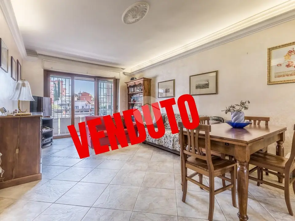 Quadrilocale in vendita a Roma