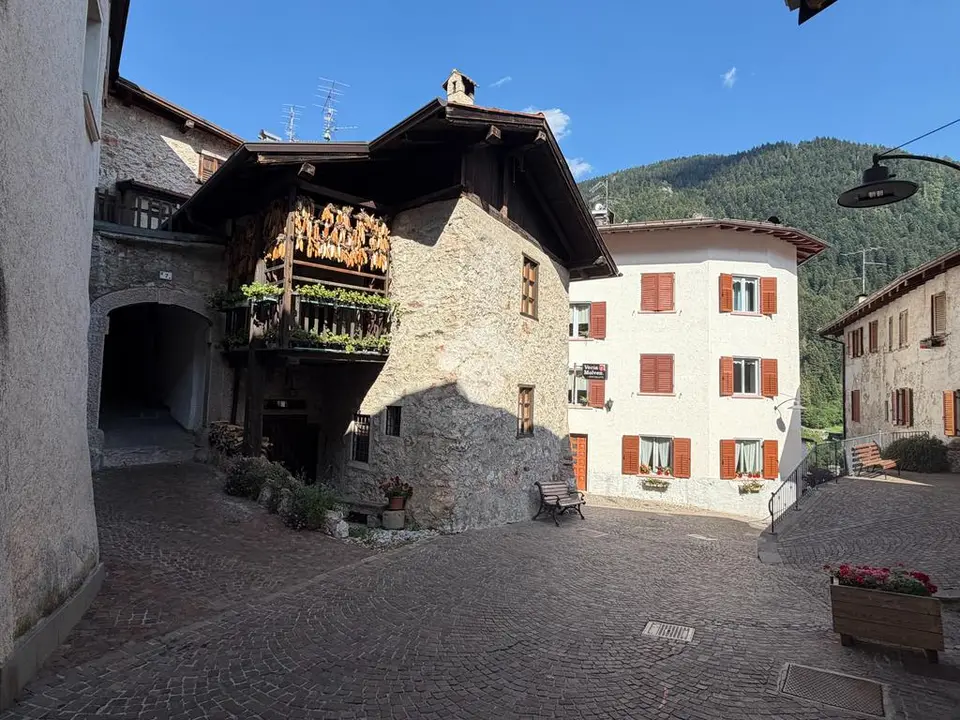 Quadrilocale in vendita a Molveno