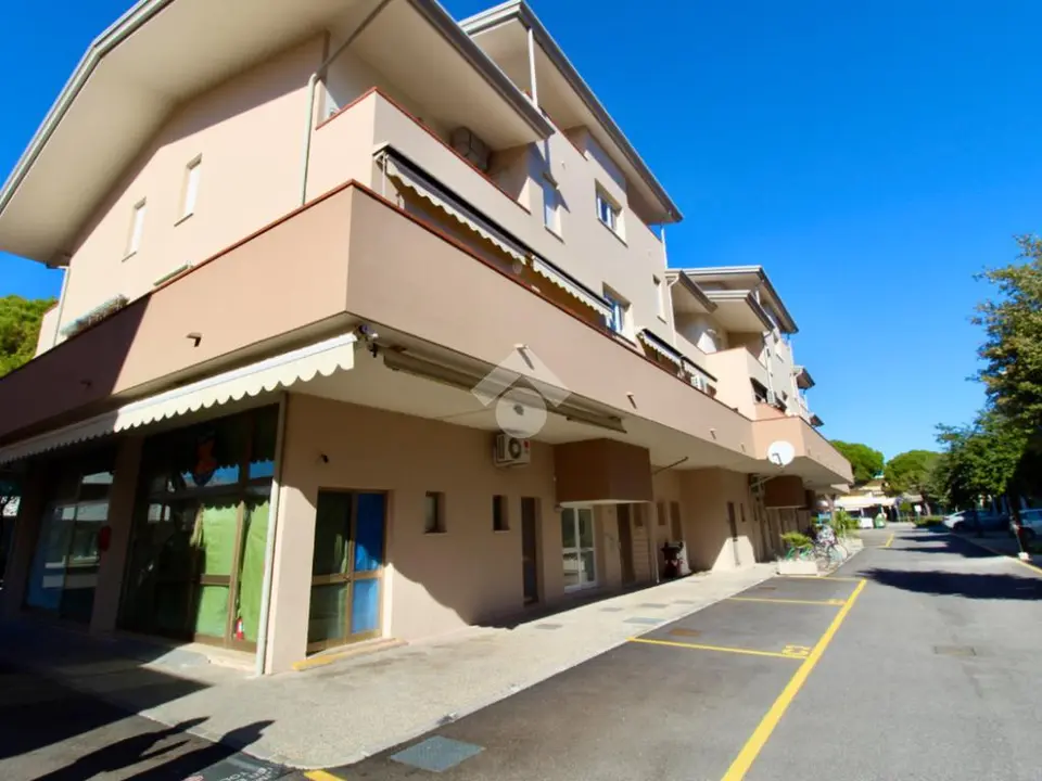 Box / posti auto in vendita a Bibione