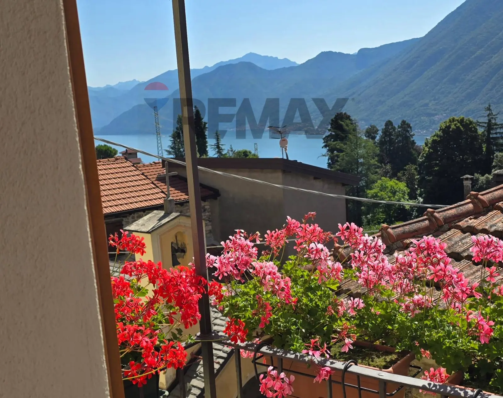 Casa Indipendente in Vendita a Dizzasco