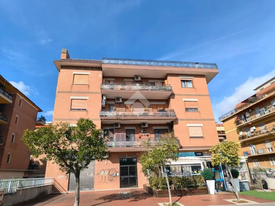 Quadrilocale in vendita a Ciampino