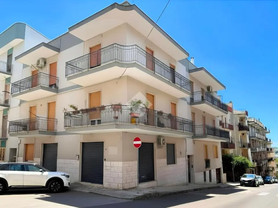 Quadrilocale in vendita a Putignano