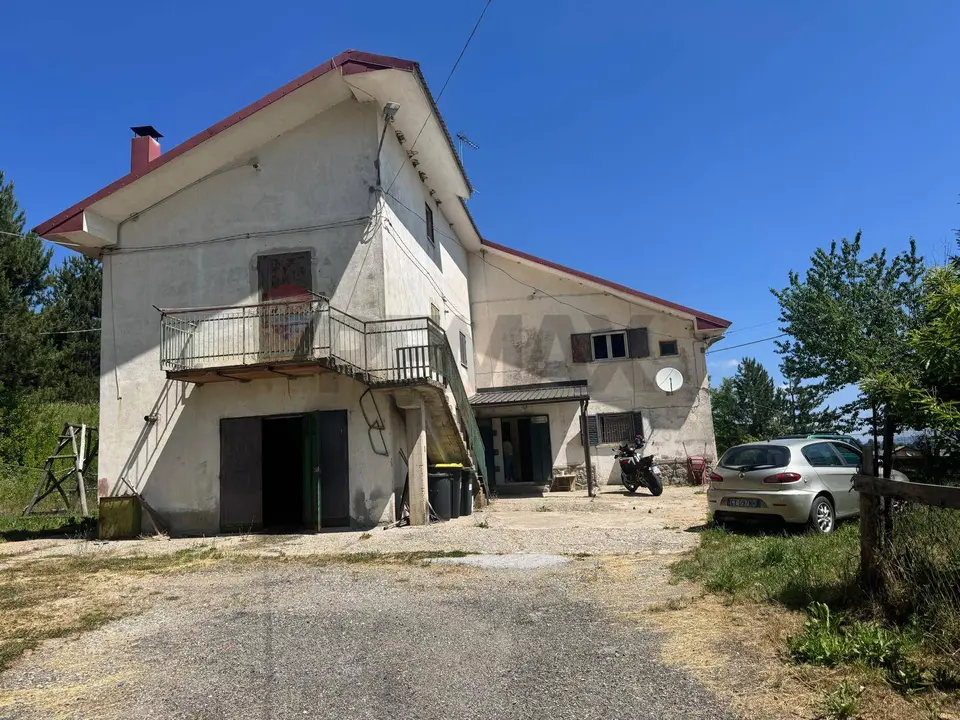 Casa Indipendente in Vendita a Casali del Manco