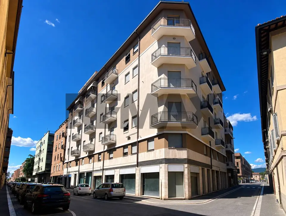 Locale Commerciale in Vendita a Foligno
