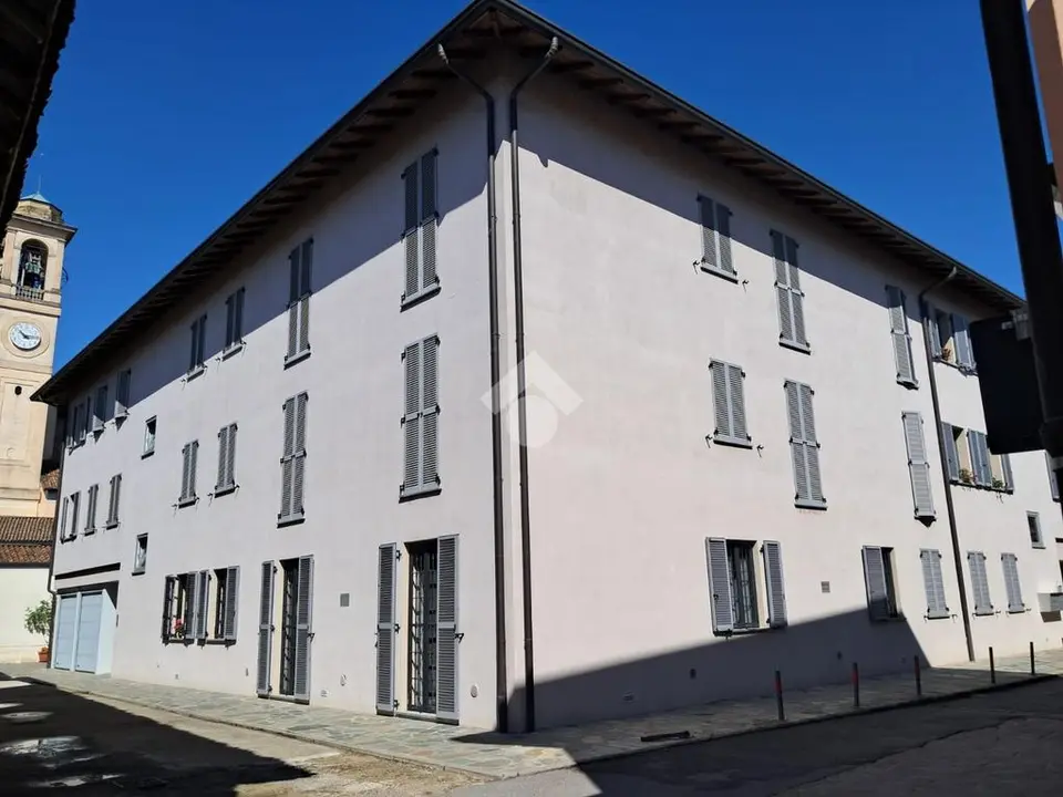 Trilocale in vendita a Binasco