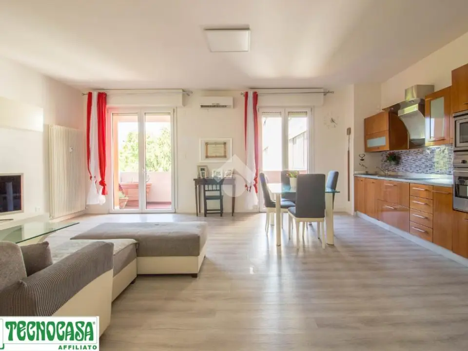 Trilocale in vendita a Casalecchio Di Reno