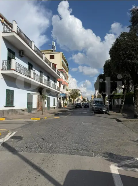 Negozio in Via Antonio D'Auria 150, Sant'Anastasia (NA)