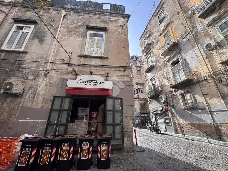 Bilocale in vendita a Napoli