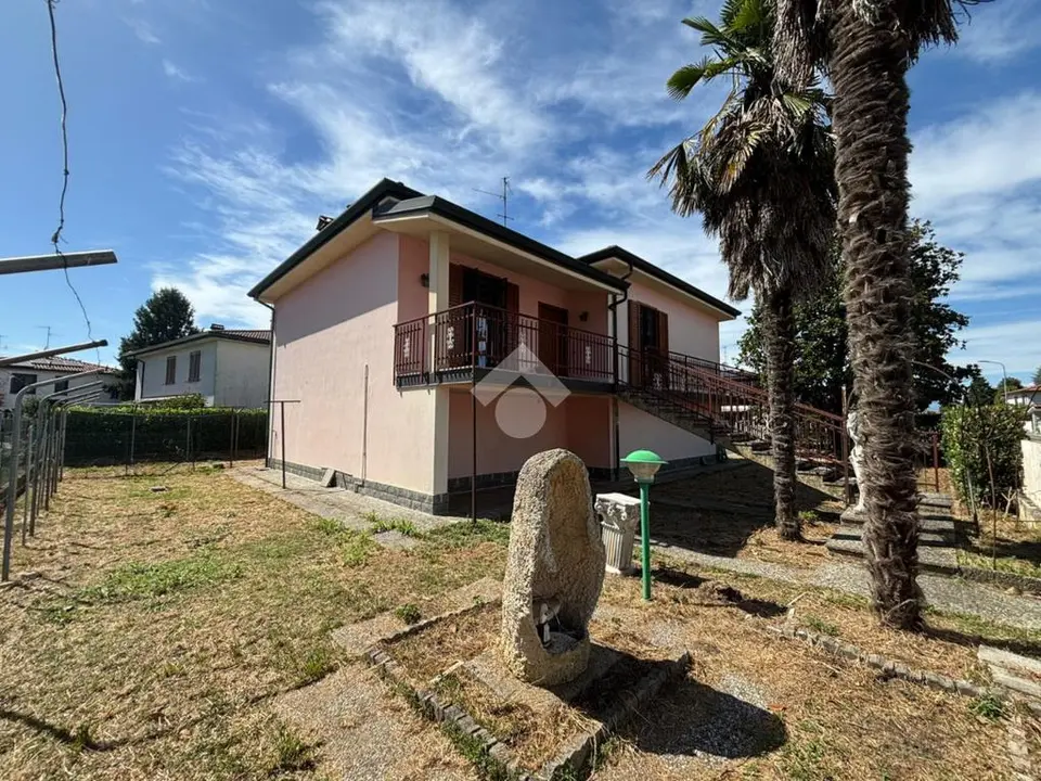 Villa singola in vendita a Arzago D'Adda