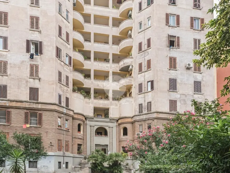 Trilocale in affitto a Roma