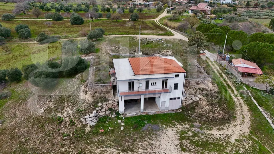 Villa in Via Contrada Cannolo snc, Nissoria (EN)