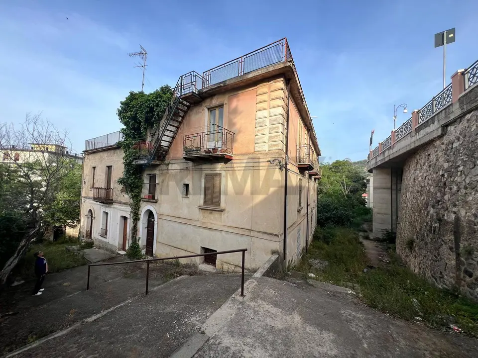 Altro in Vendita a Corigliano-Rossano