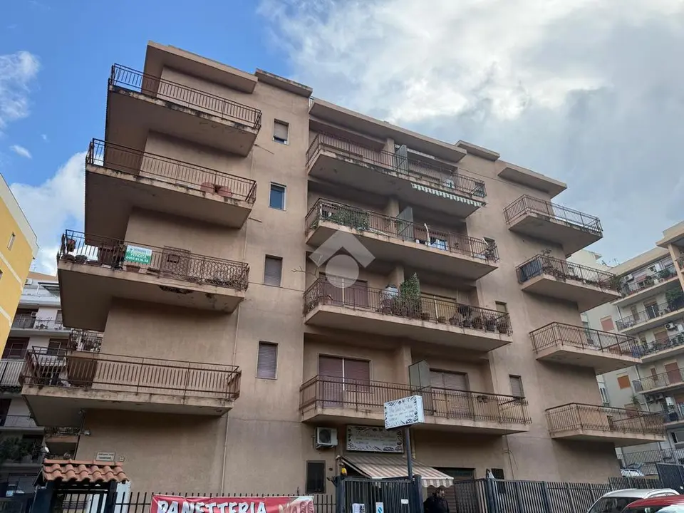Quadrilocale in vendita a Reggio Di Calabria