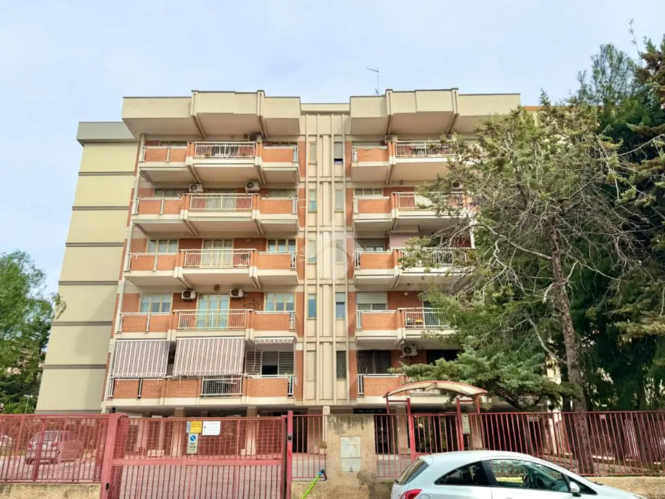 Quadrilocale in vendita a Bari