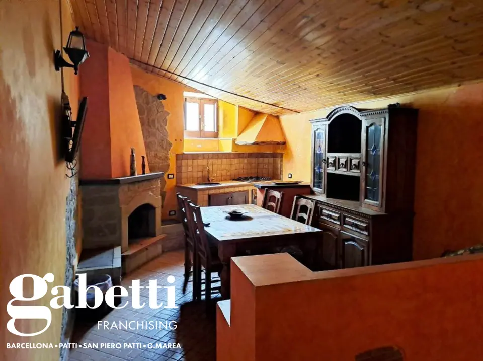 Casa Indipendente in VIA S. ANNA 0, San Piero Patti (ME)